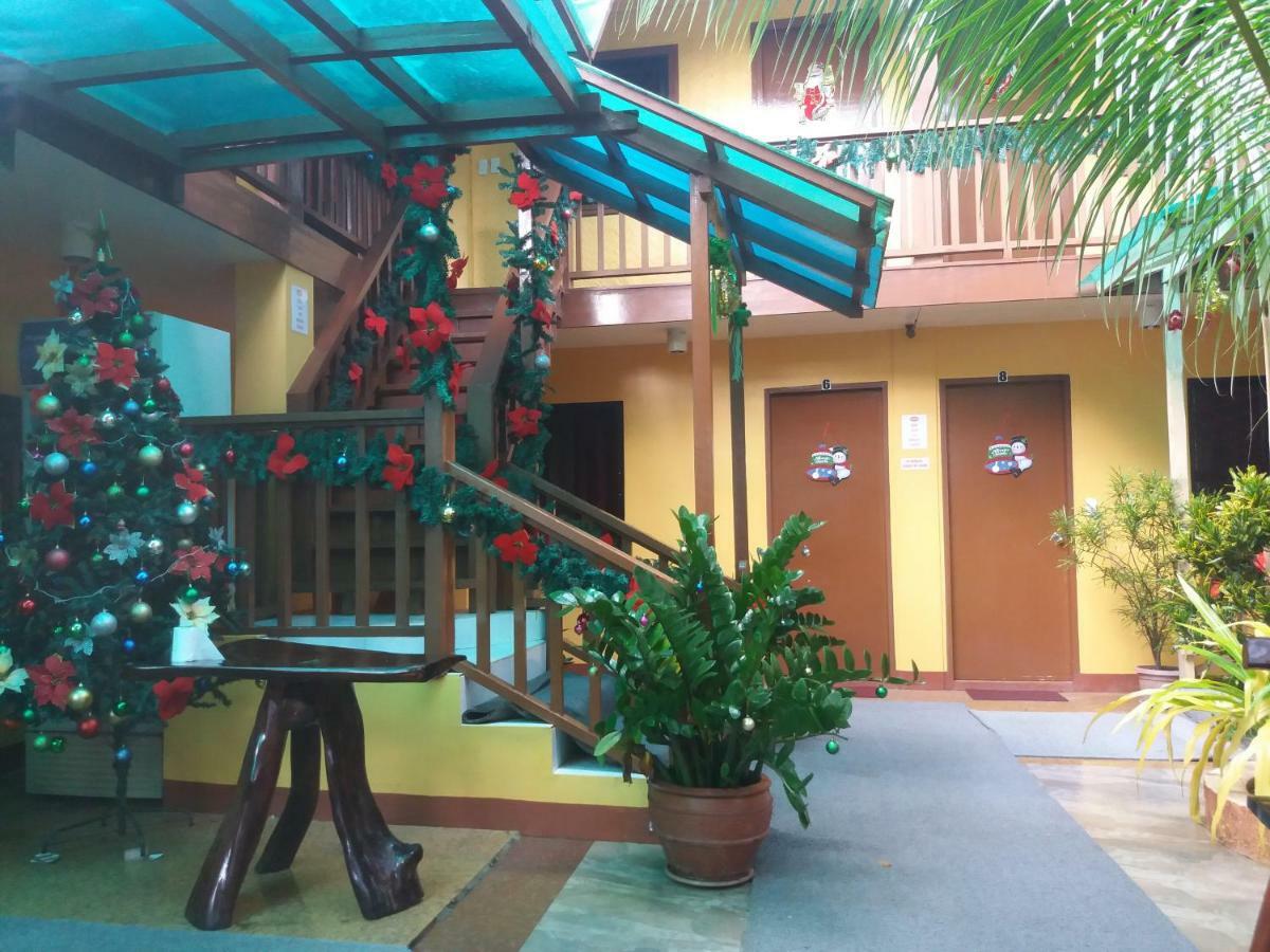 Mam Olson Pensionne House El Nido Buitenkant foto